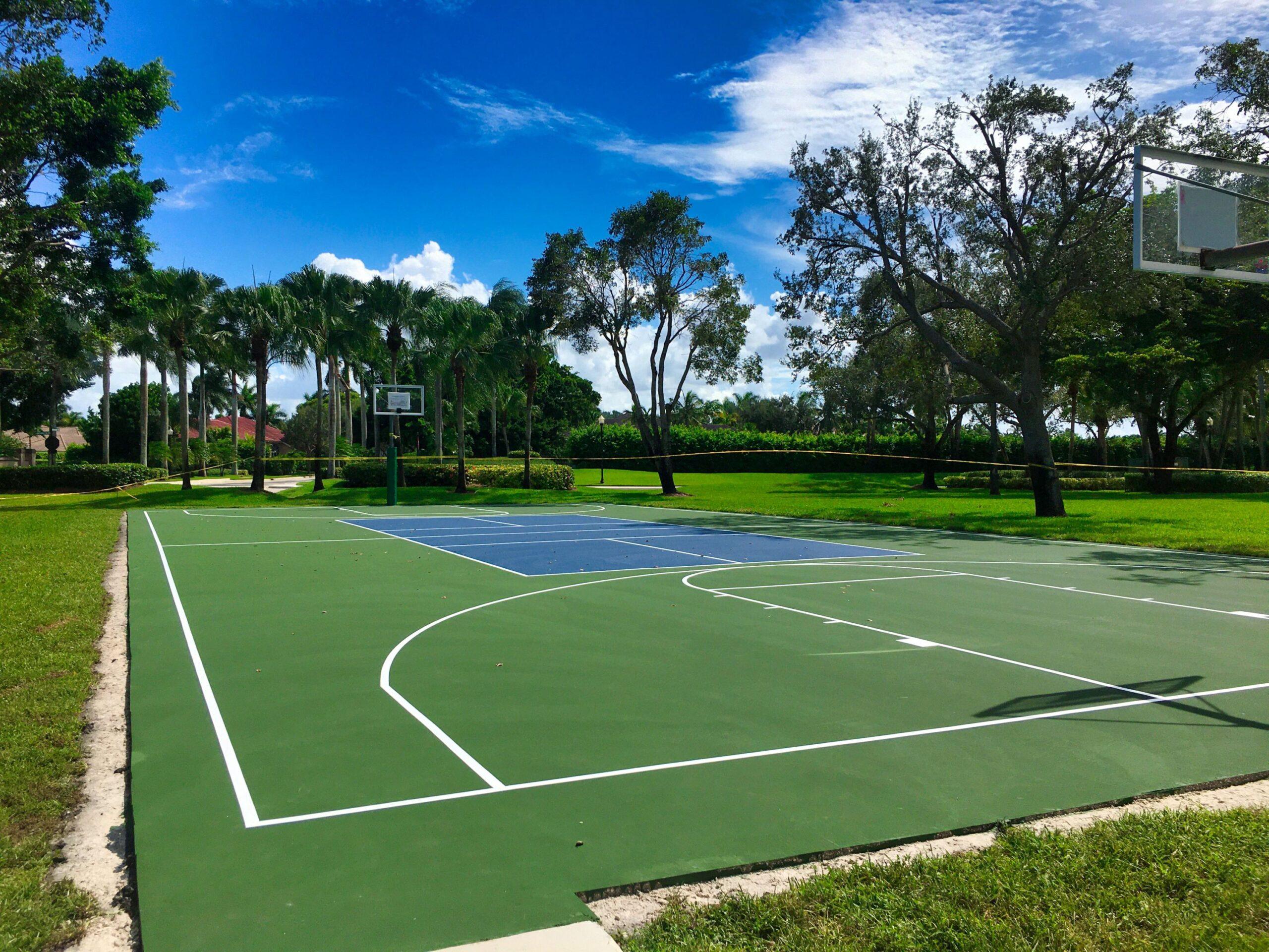 The Landings Armor Courts