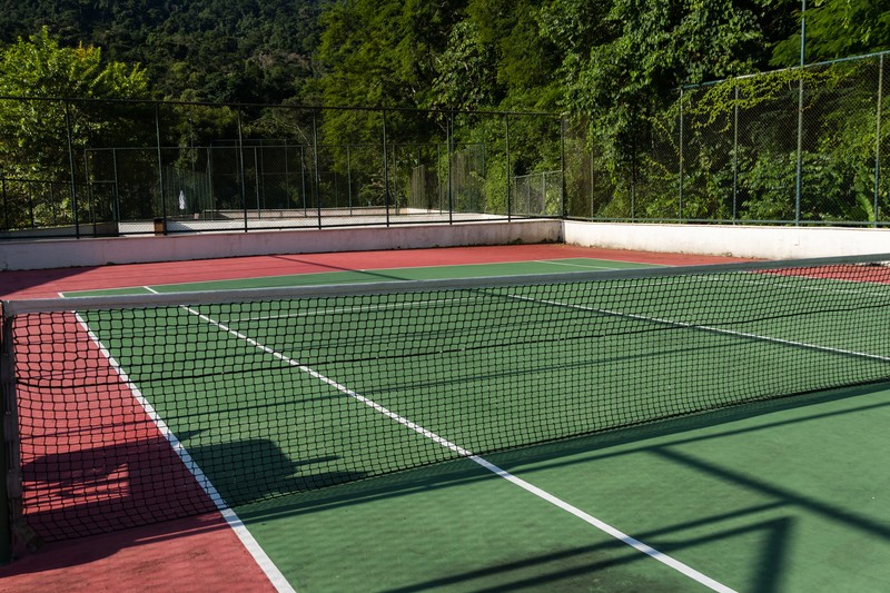 How Long Does A Professionally Resurfaced Tennis Court Last?